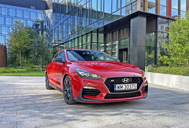 Hyundai i30 N cena 93900 przebieg: 59800, rok produkcji 2019 z Warszawa małe 326